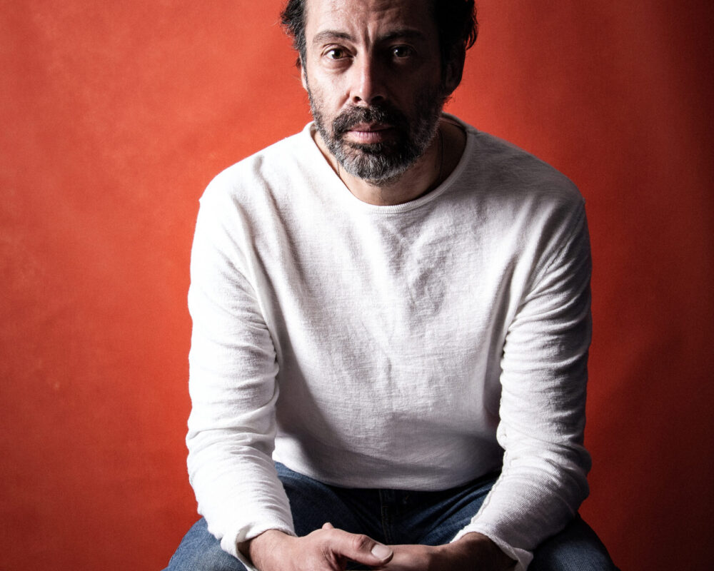 Fernando Arze 28-serio-colorinchi