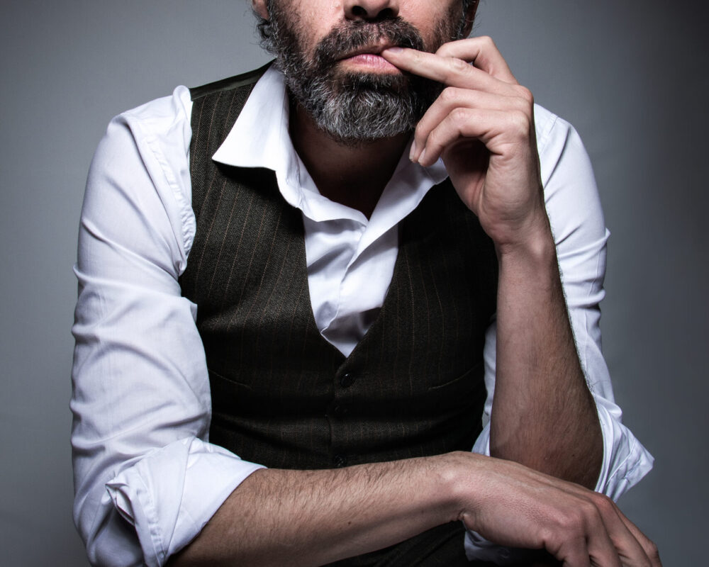 Fernando Arze 43